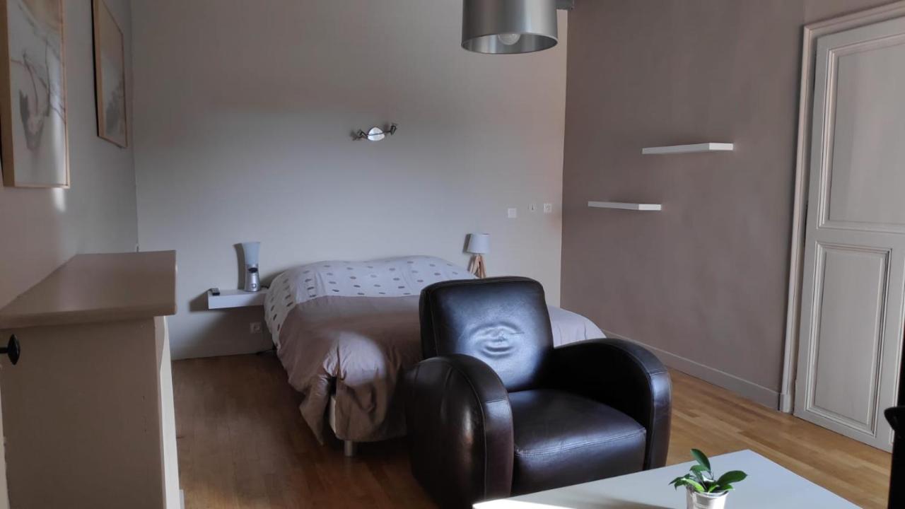 Chambre Privee Tout Confort Conlie Exterior photo